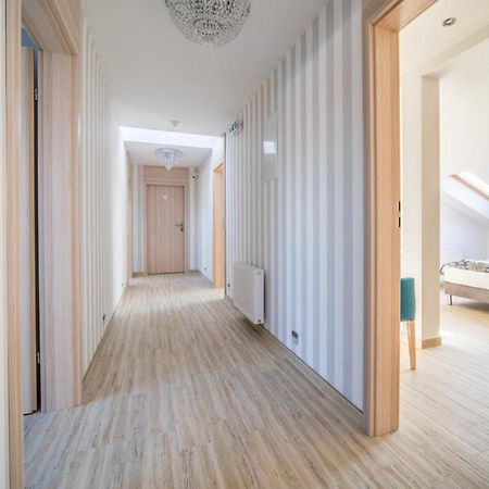 Bed and Breakfast Delfin Мендзыводзе Экстерьер фото