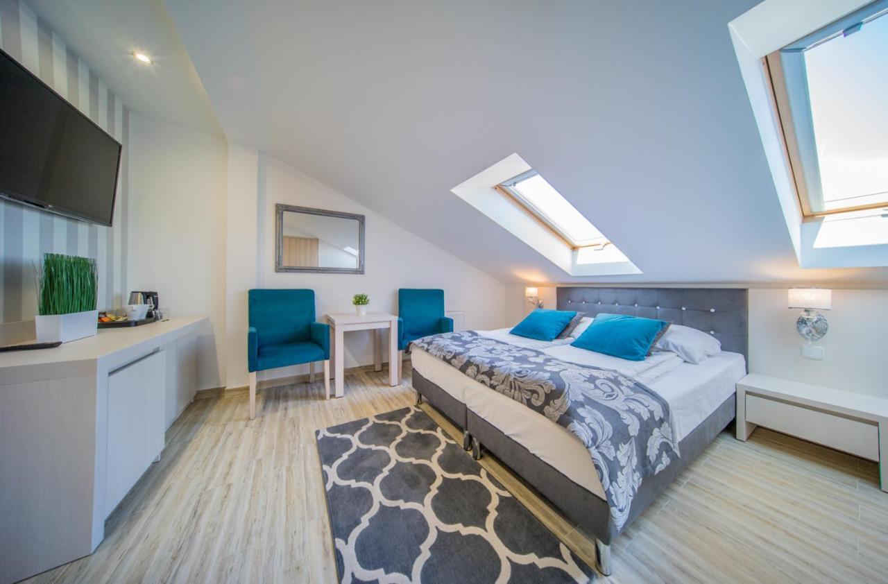 Bed and Breakfast Delfin Мендзыводзе Экстерьер фото