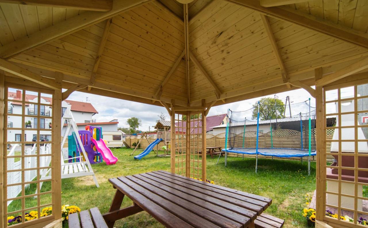 Bed and Breakfast Delfin Мендзыводзе Экстерьер фото