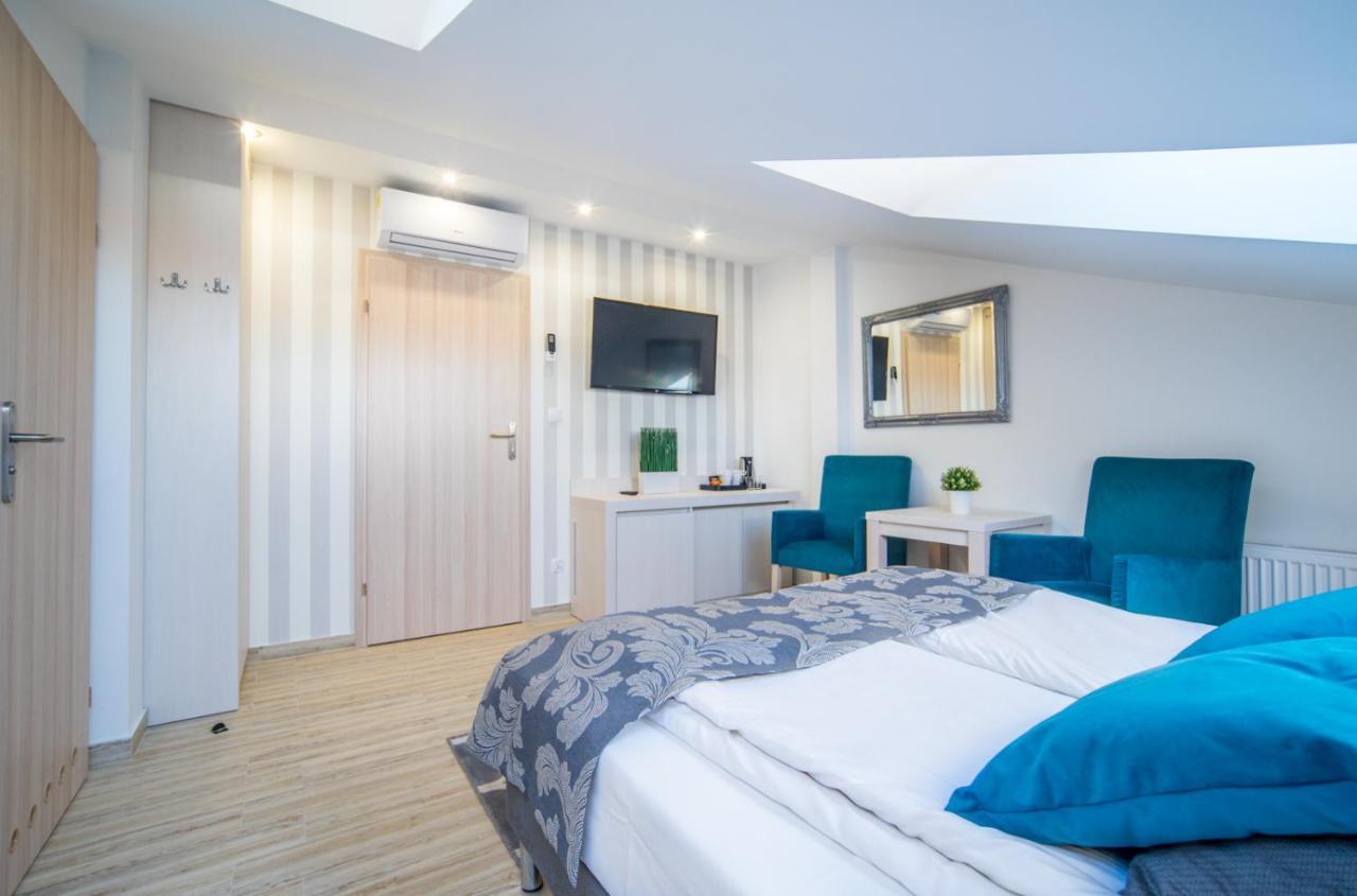 Bed and Breakfast Delfin Мендзыводзе Экстерьер фото
