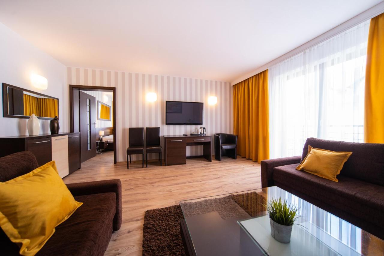 Bed and Breakfast Delfin Мендзыводзе Экстерьер фото