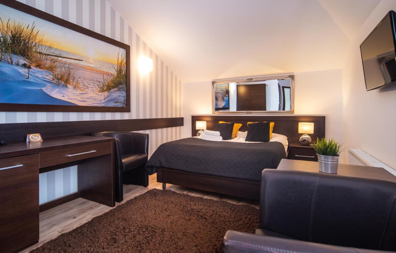 Bed and Breakfast Delfin Мендзыводзе Экстерьер фото