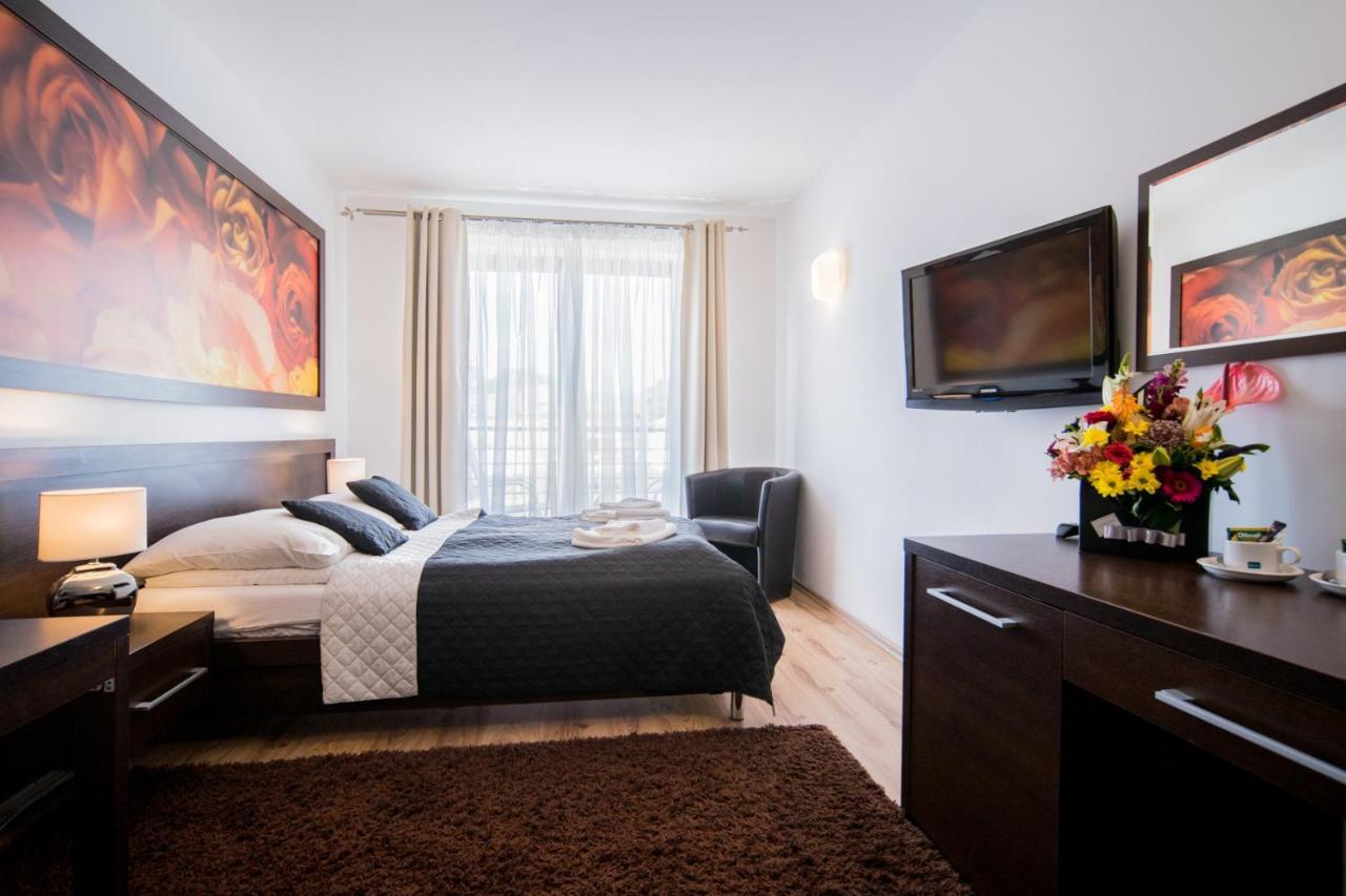 Bed and Breakfast Delfin Мендзыводзе Экстерьер фото
